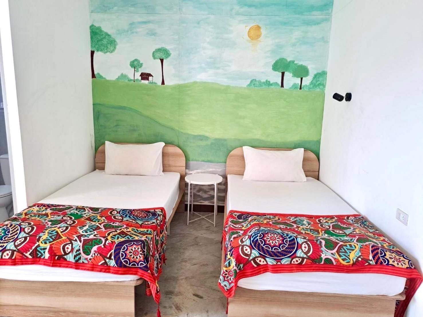 Wake Up @Lanta Hotel : Cafe Koh Lanta Exterior photo