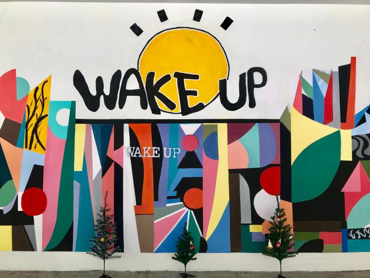 Wake Up @Lanta Hotel : Cafe Koh Lanta Exterior photo